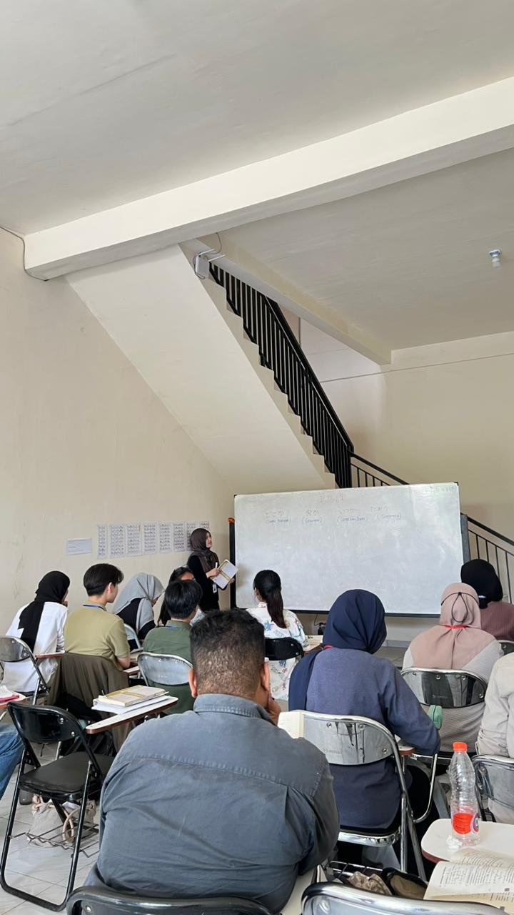 Suasana Belajar di Kelas Engineer Batch 1